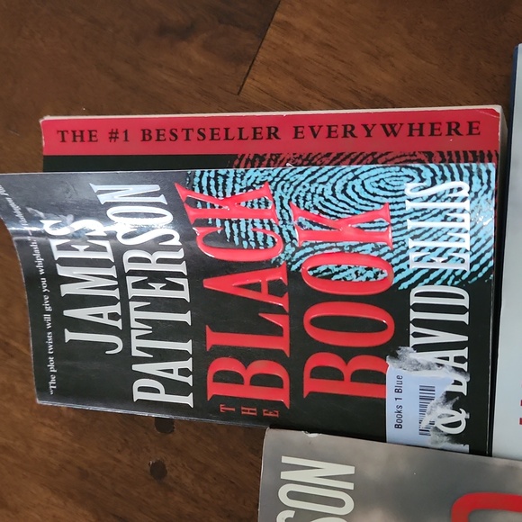 James Patterson books - Picture 3 of 4